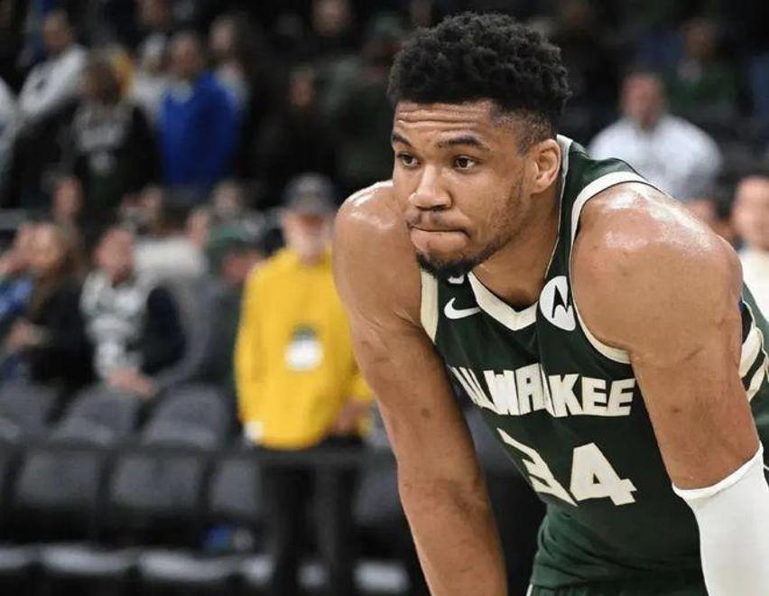 密尔沃基雄鹿训练开放日，今晚更衣室发声引欢呼，全明星赛在即，赛程密集仍需轮换的简单介绍-乐鱼体育网站入口