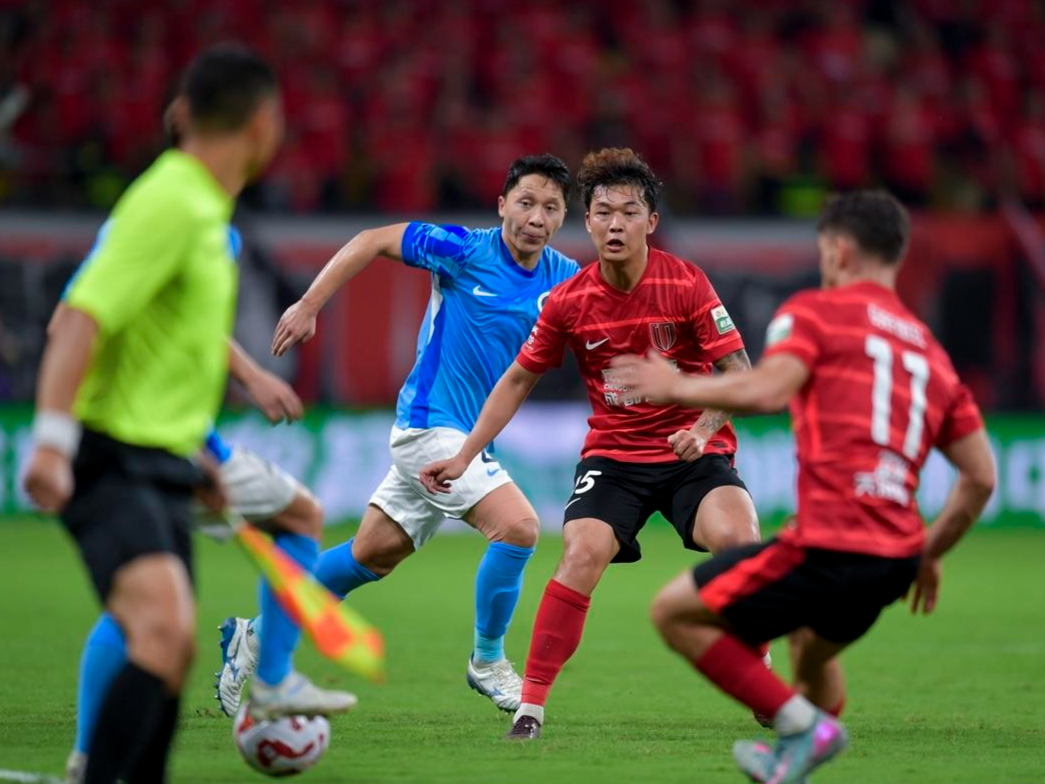 包含关键时刻突围战来临，成都蓉城围绕NBA季后赛单刀错失，气氛紧张，球队文化再被提及的词条-乐鱼体育登录